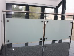 Innengelaender Glas-008